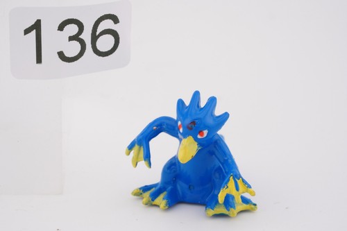 Personaggio golduck mini - personaggio,